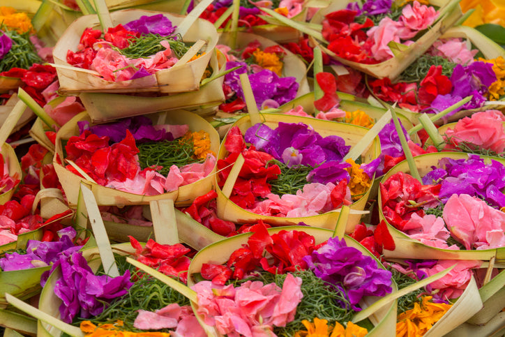 Exploring the Significance of Balinese Flower Baskets: Canang Sari Ceremony